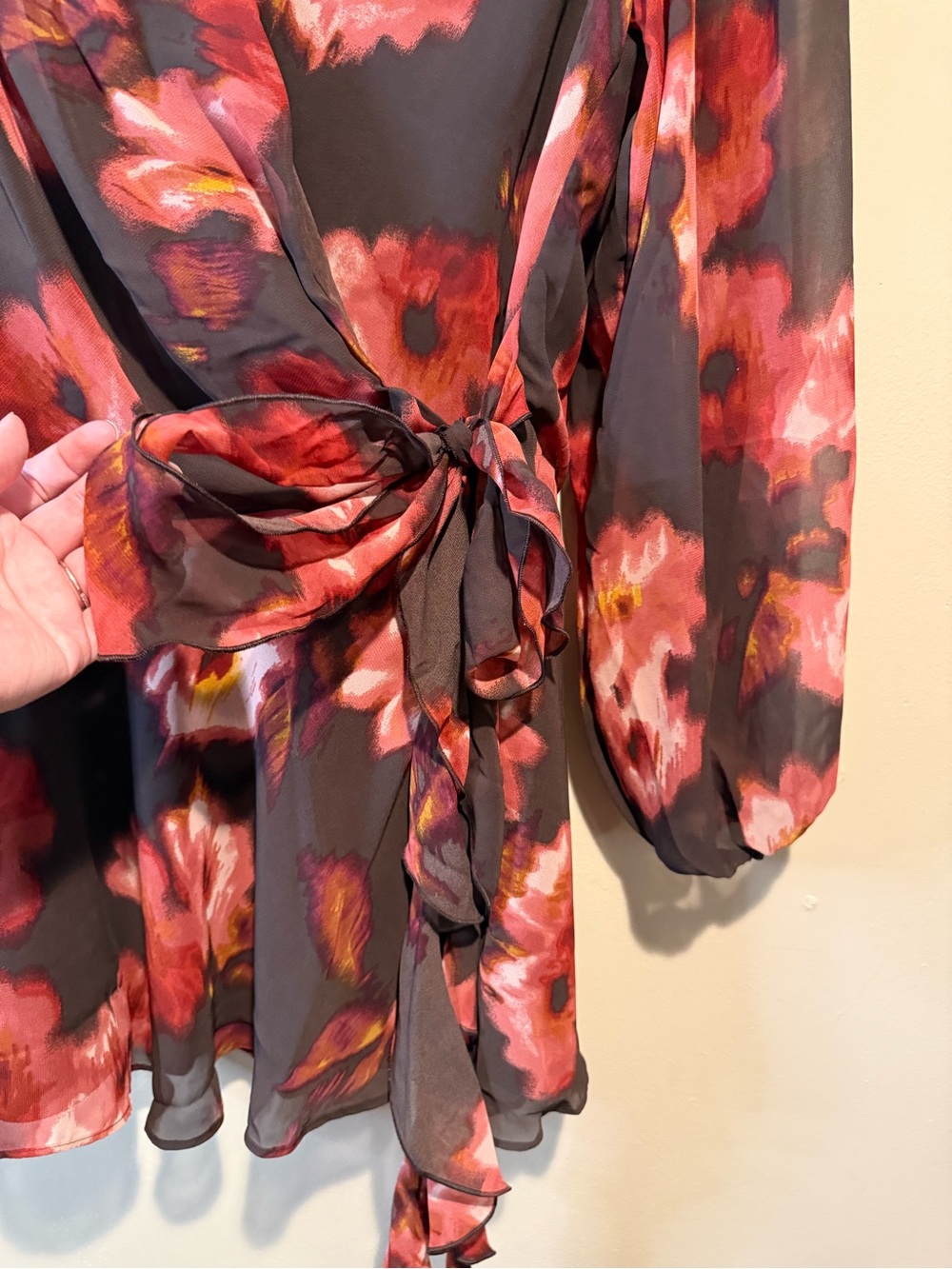 Abercrombie and Fitch Long-Sleeve Plunge Wrap Mini Dress Brown Floral NEW - Picture 12 of 15